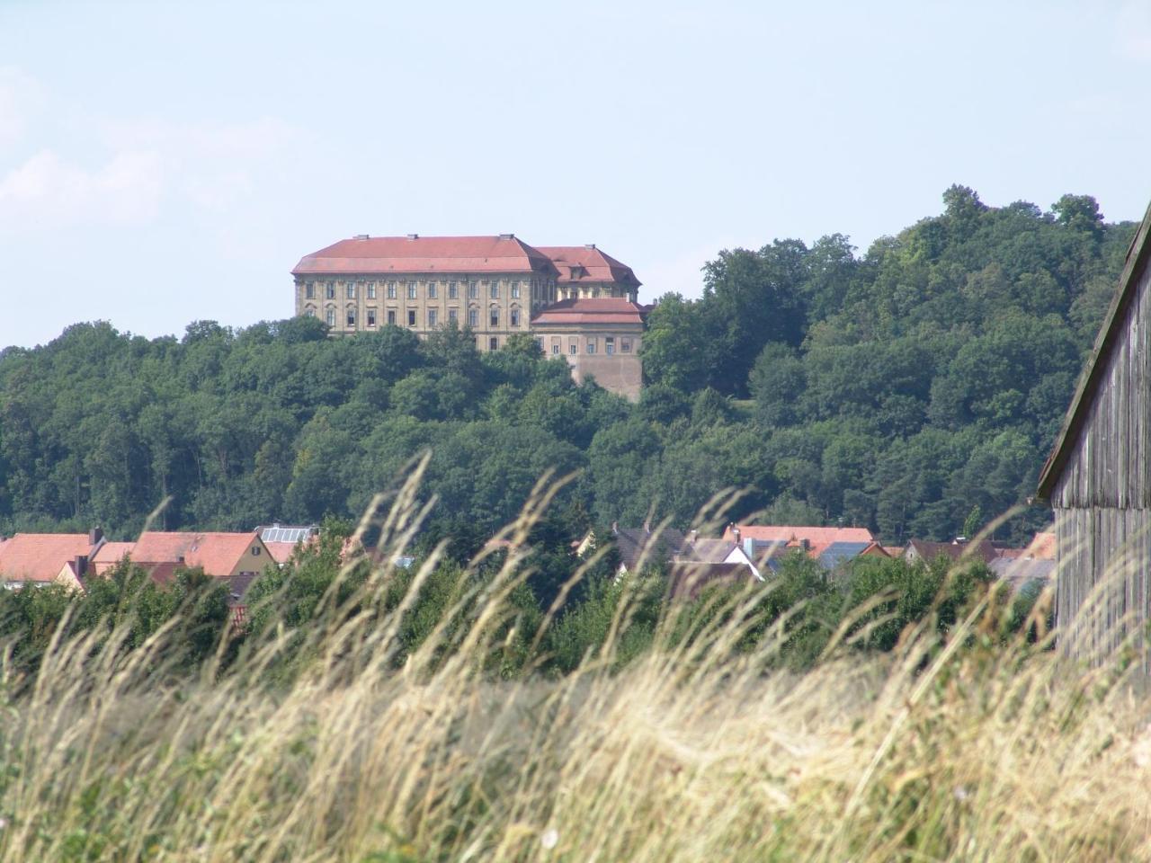 Gaestehaus "Gisela" Im Fuerstlichen Fischhaus Schillingsfuerst ภายนอก รูปภาพ