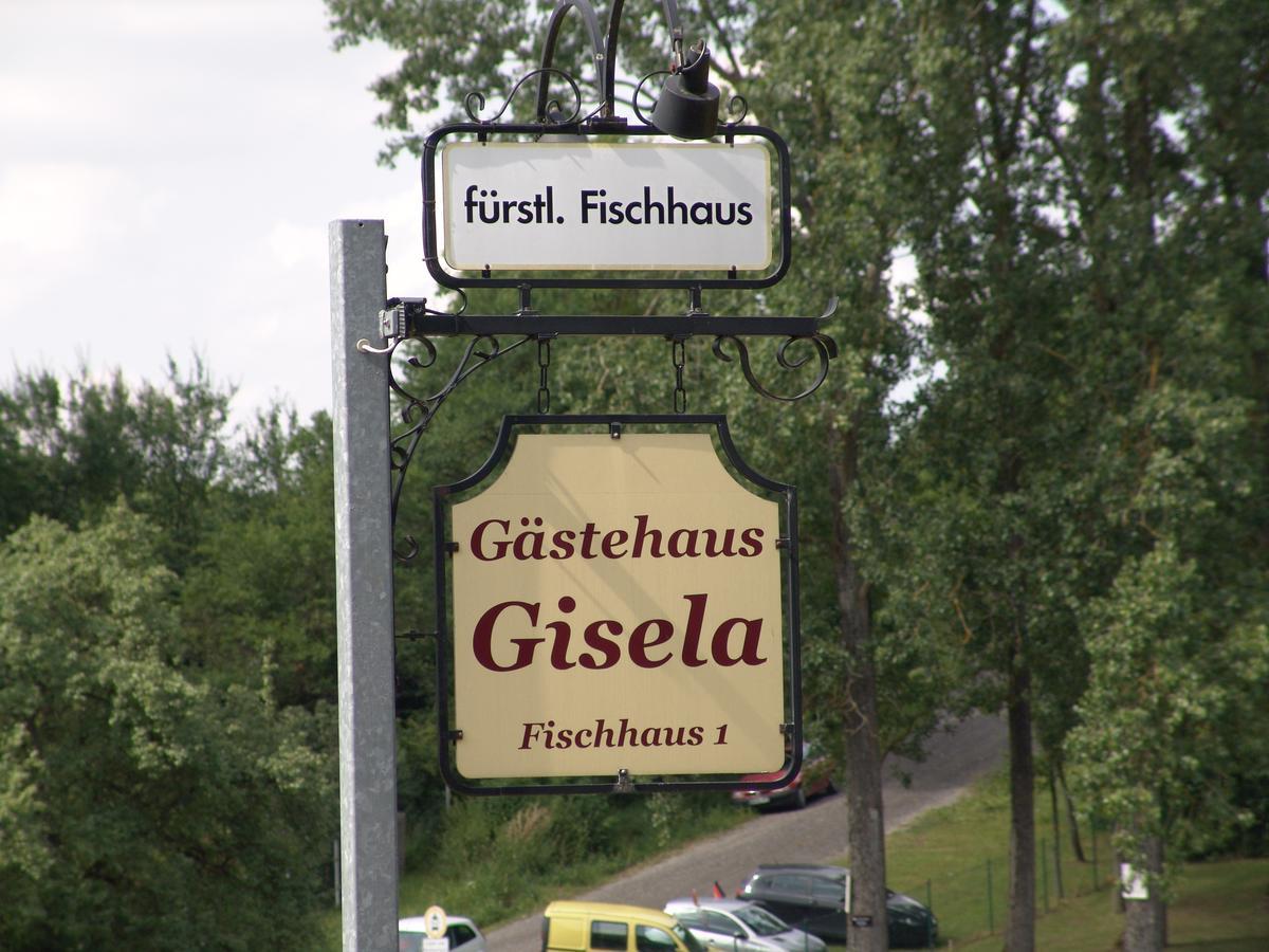 Gaestehaus "Gisela" Im Fuerstlichen Fischhaus Schillingsfuerst ภายนอก รูปภาพ